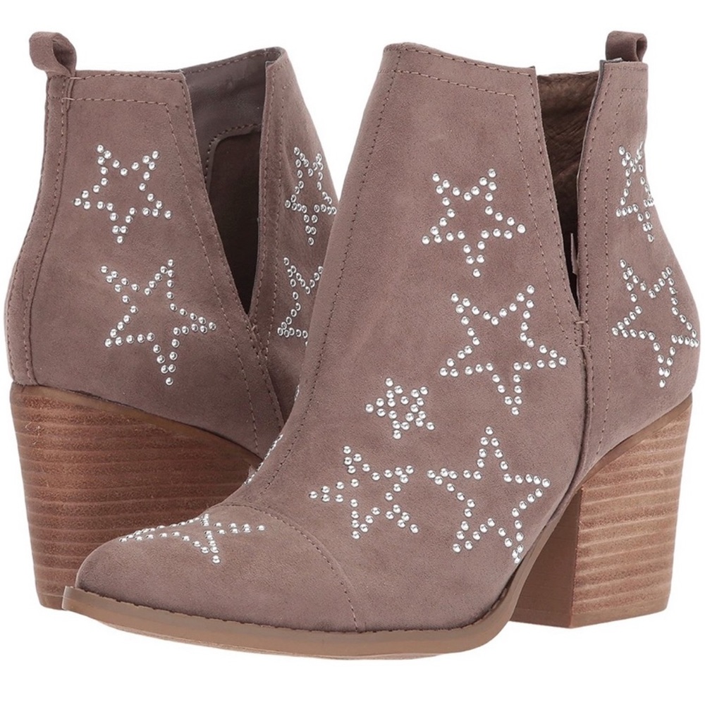 Carlos Santana Westerly 7.5 star tan ankle boots booties